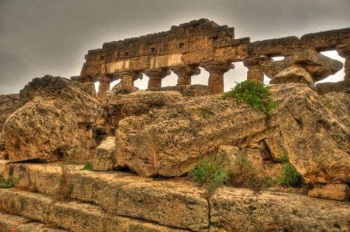 selinunte-temple-sicily-italy-3